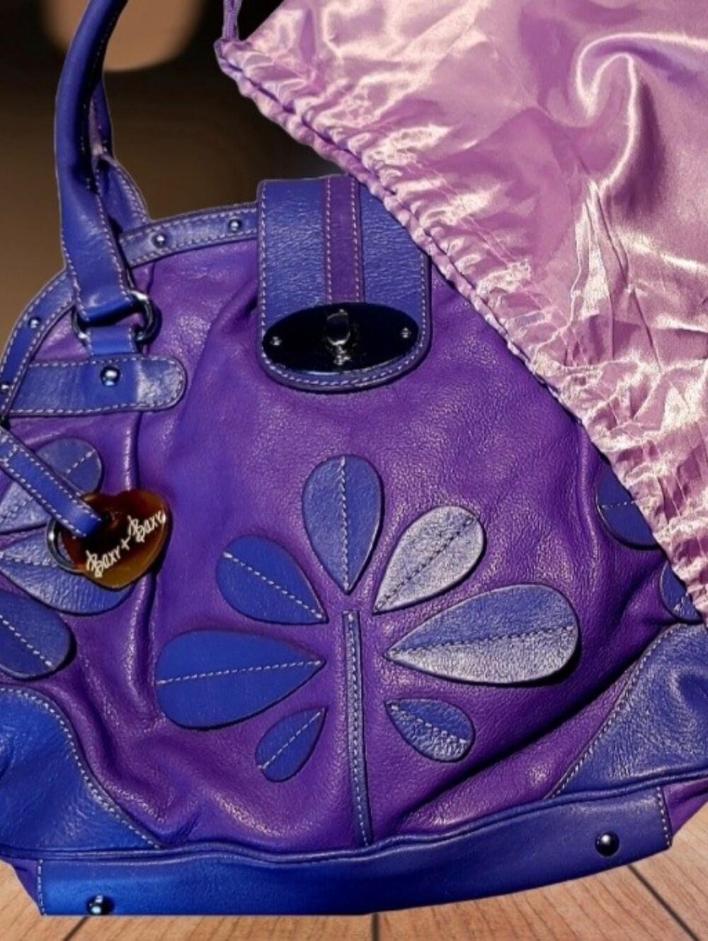 💜 Barr & Barr Large Pebbled Leather Handbag - Beautiful Purple Floral Appliqué